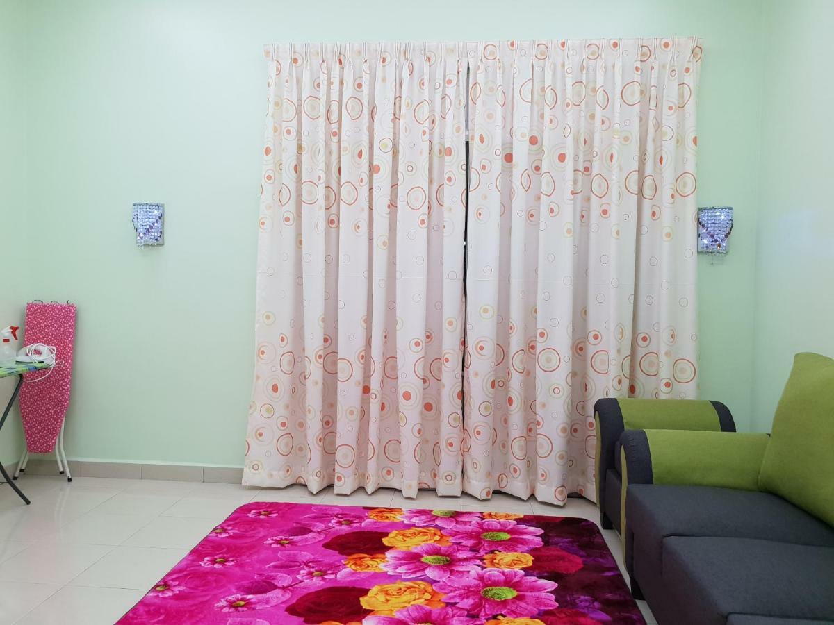 Islamic Homestay Sungai Petani Esterno foto